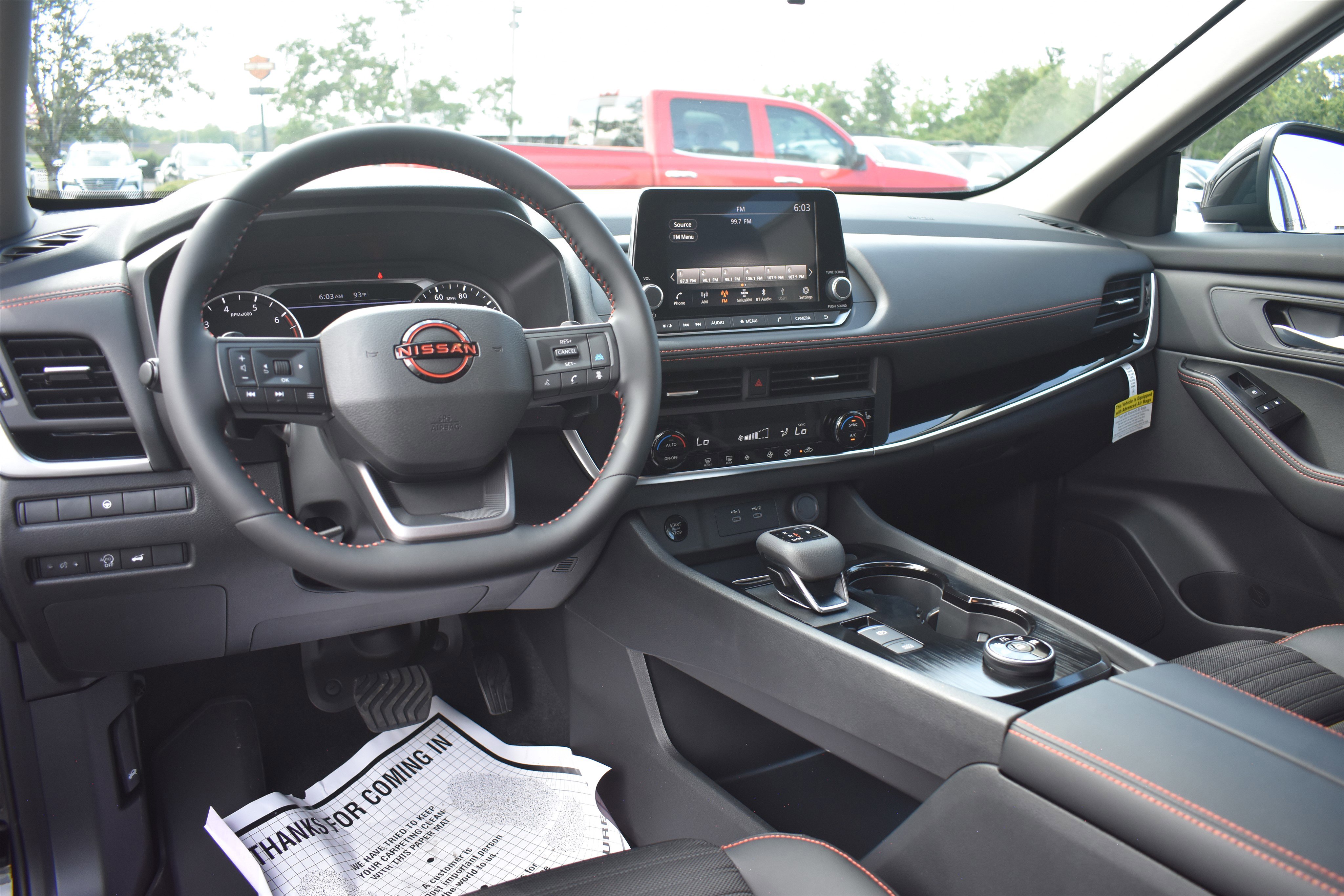 2026 Nissan Rogue SV photo 9