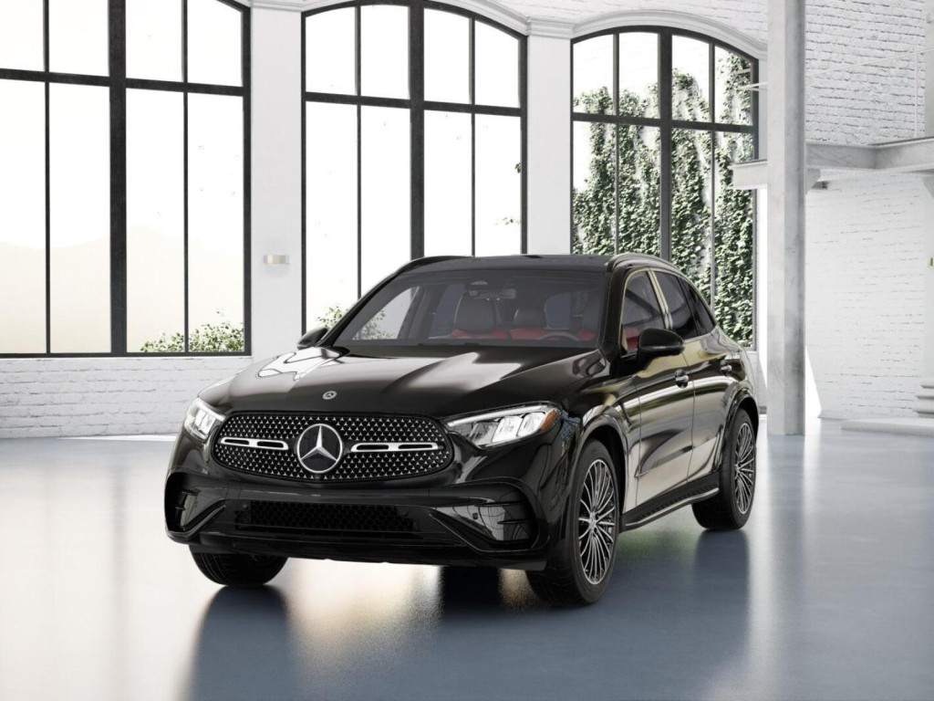 2026 Mercedes Benz GLC 300 photo 39