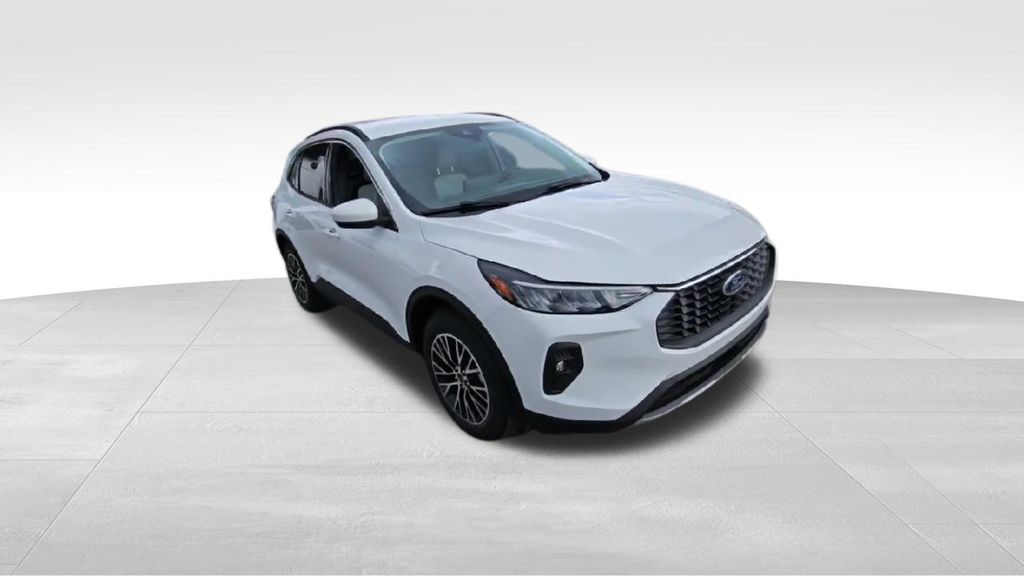 2023 Ford Escape Plug-In Hybrid Base photo 2