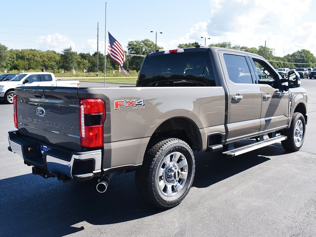 2026 Ford F-250 Lariat photo 13