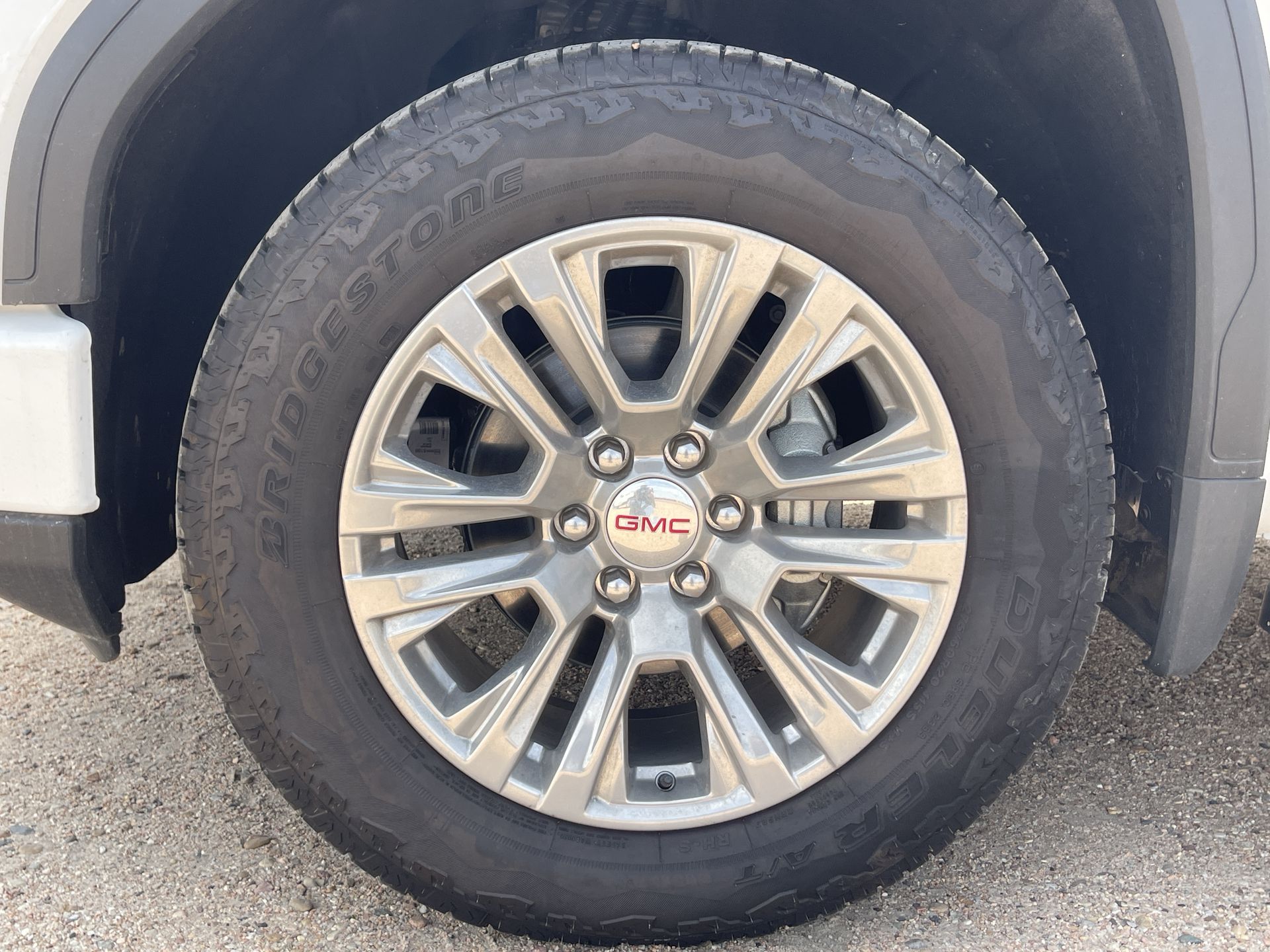 2024 Gmc Sierra 1500 Denali photo 25