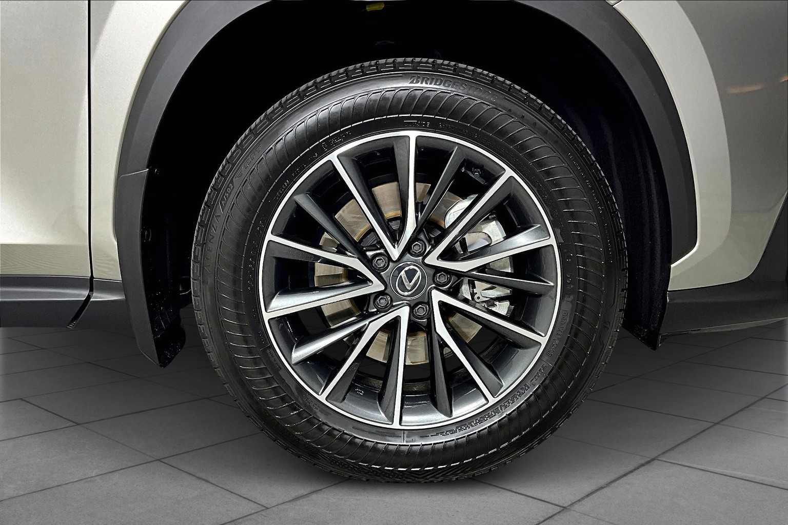 2024 Lexus NX 350 Premium photo 10