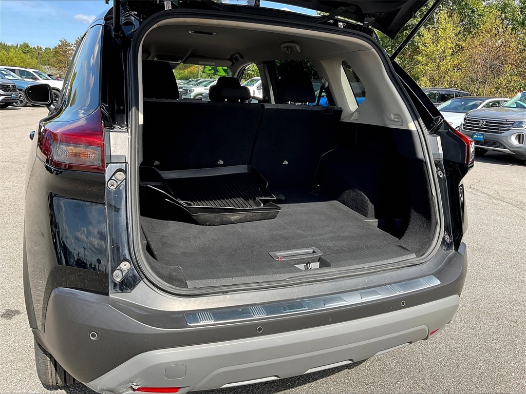 2023 Nissan Rogue SV photo 35