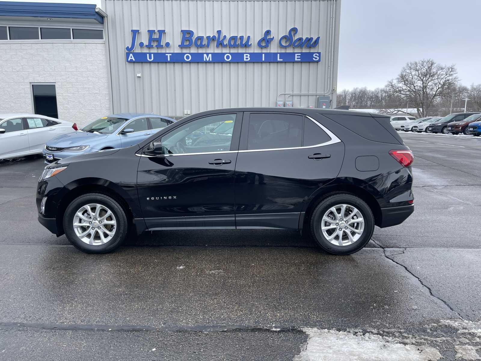2021 Chevrolet Equinox LT photo 4