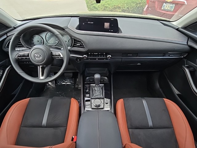 2025 Mazda CX-30 2.5 Turbo Carbon photo 15