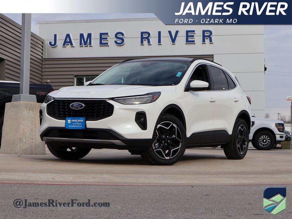 2026 Ford Escape Platinum's photo