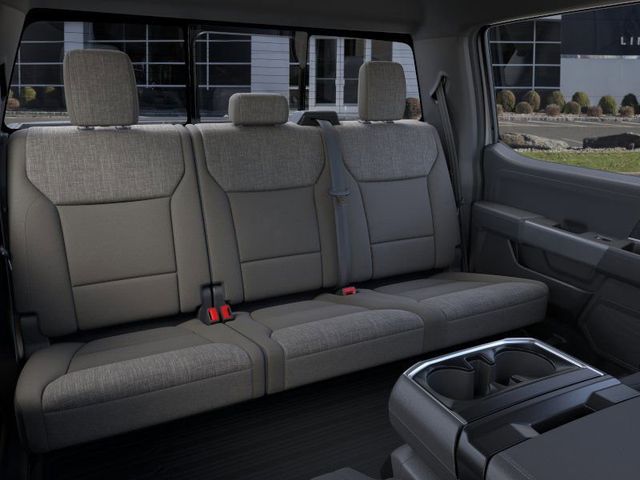 2025 Ford F-150 XLT photo 9