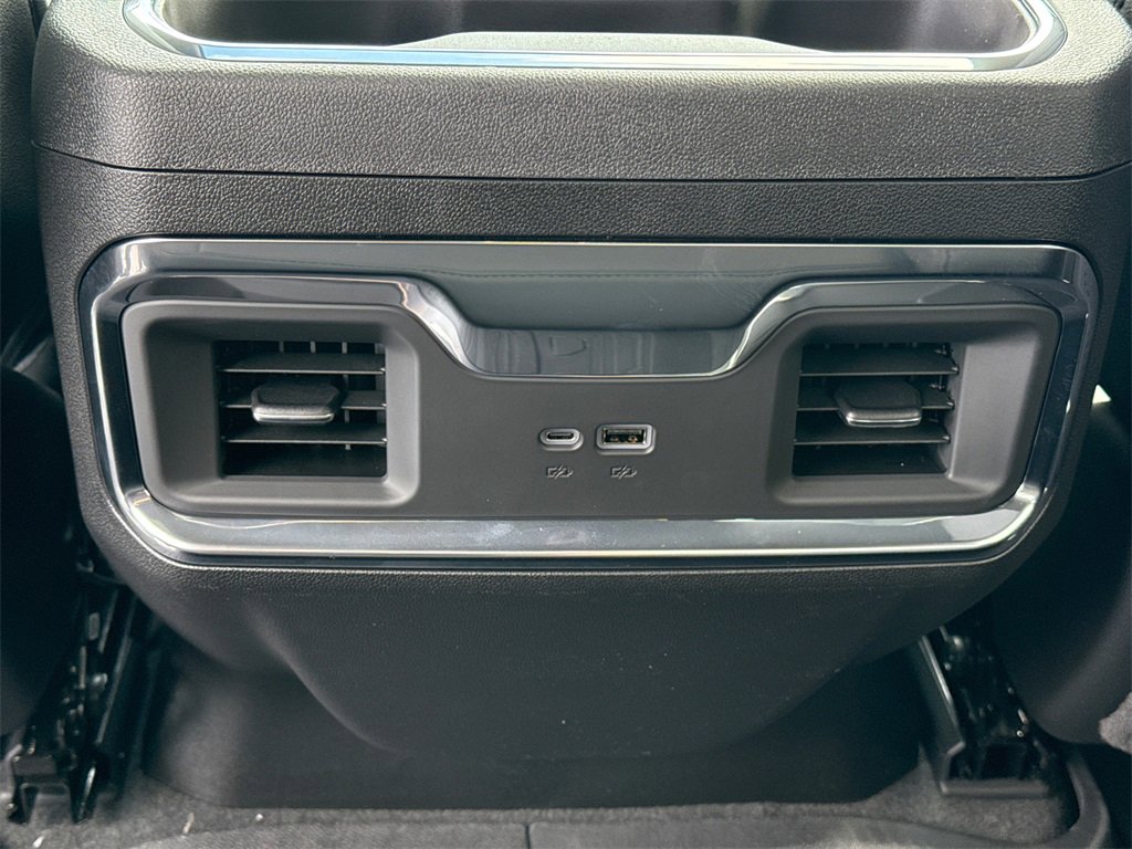 2026 GMC SIERRA - Image 30