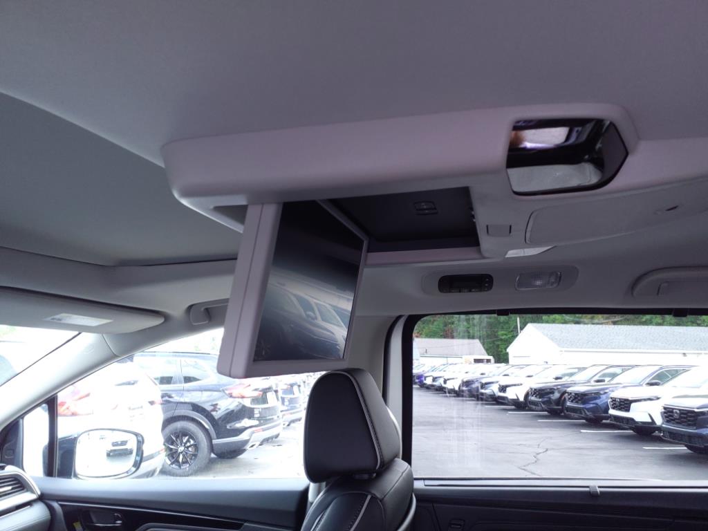 2025 Honda Odyssey Elite photo 10