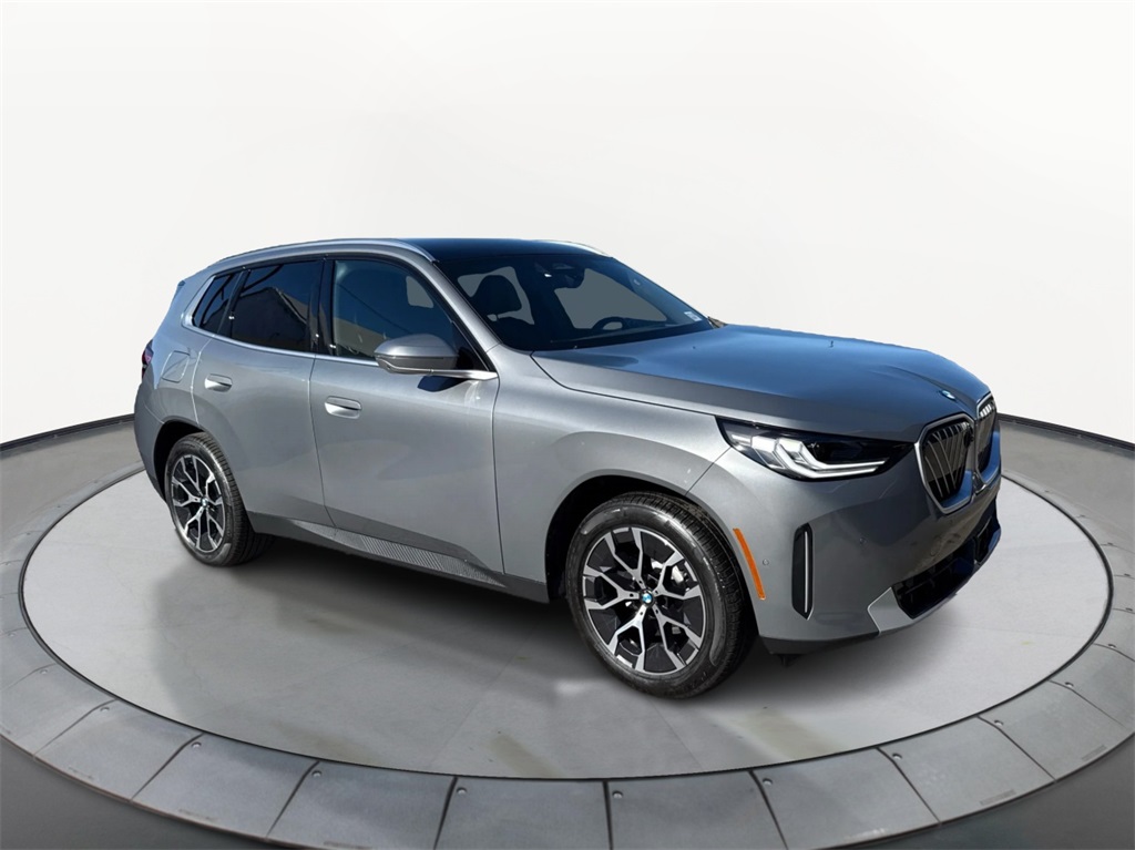 2026 BMW X3 30's photo