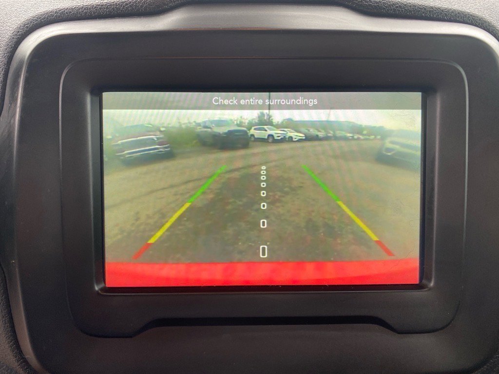 2019 Jeep Renegade Latitude North Edition photo 12