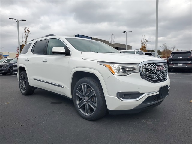 2019 Gmc Acadia Denali photo 3