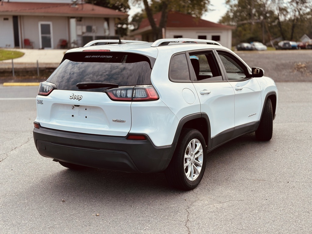 2020 Jeep Cherokee Latitude photo 3