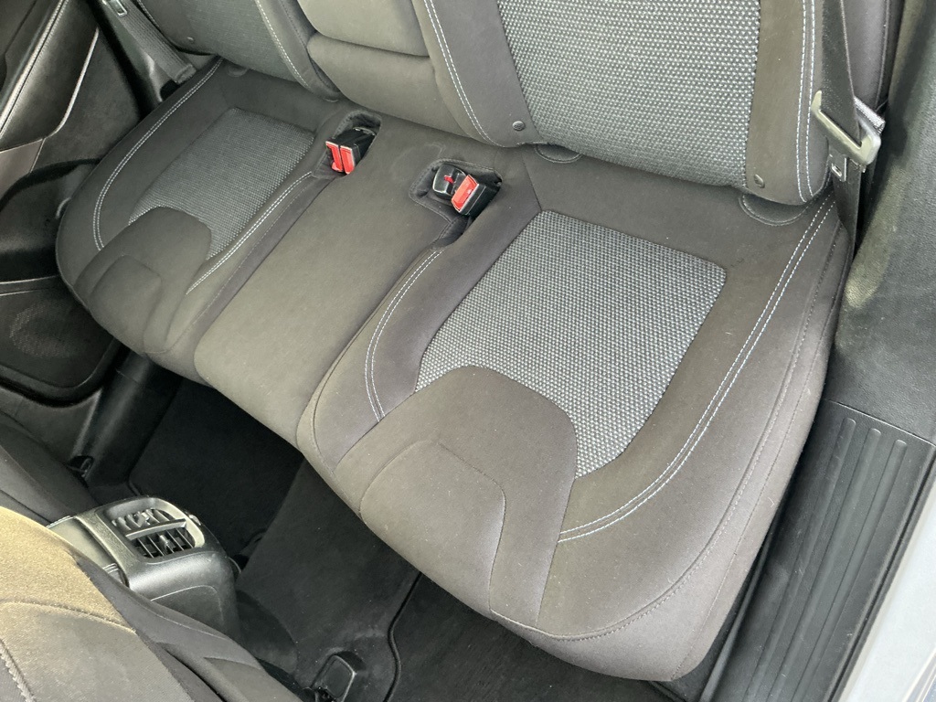2019 Jeep Cherokee Latitude photo 36