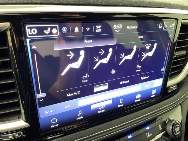 2025 Chrysler Pacifica photo 29