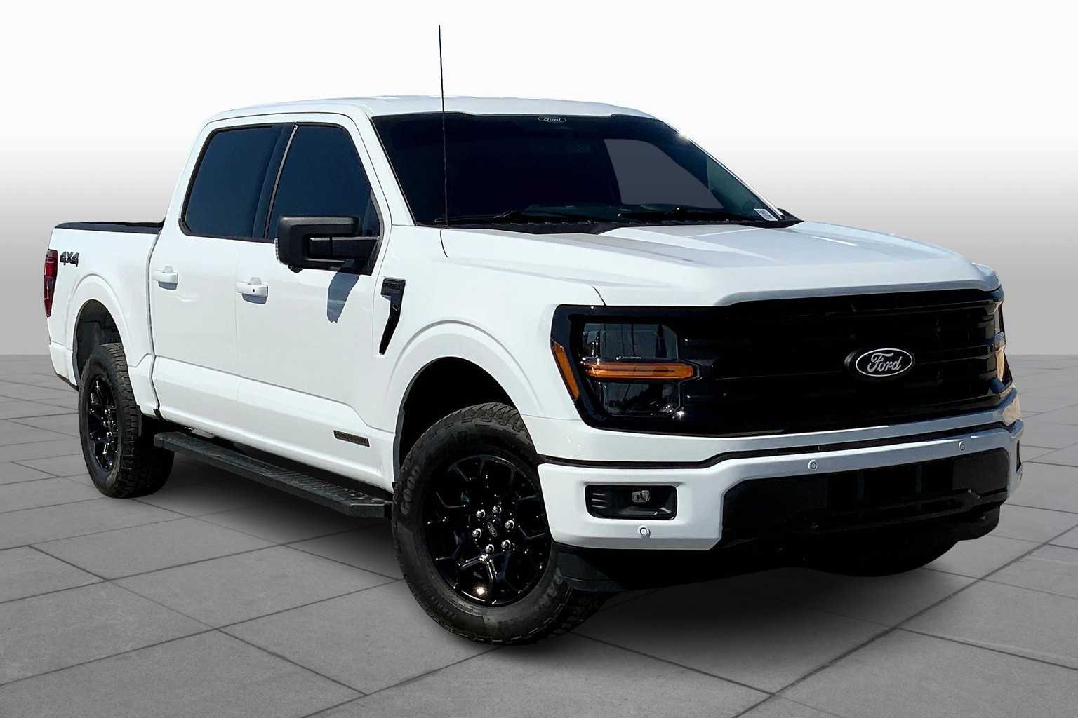 2024 Ford F-150 XLT photo 2