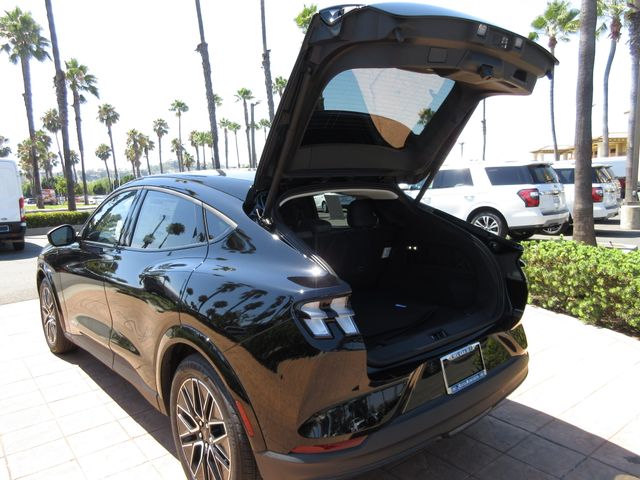 2025 Ford Mustang Mach-E Premium photo 24