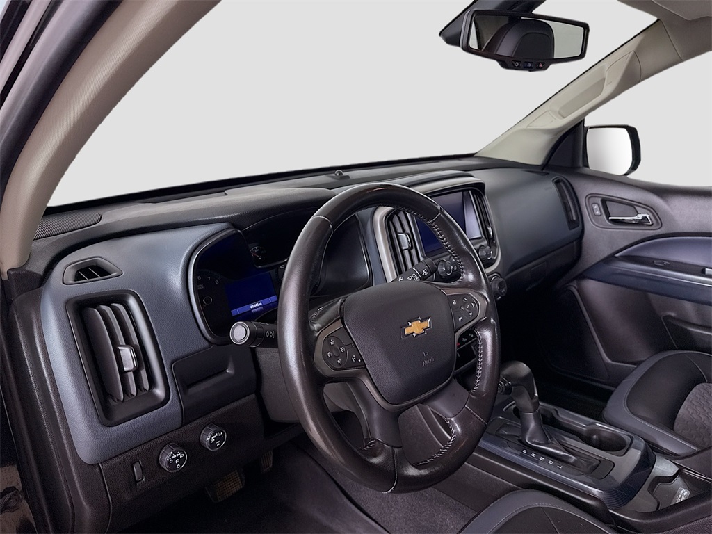 2020 Chevrolet Colorado Z71 photo 12