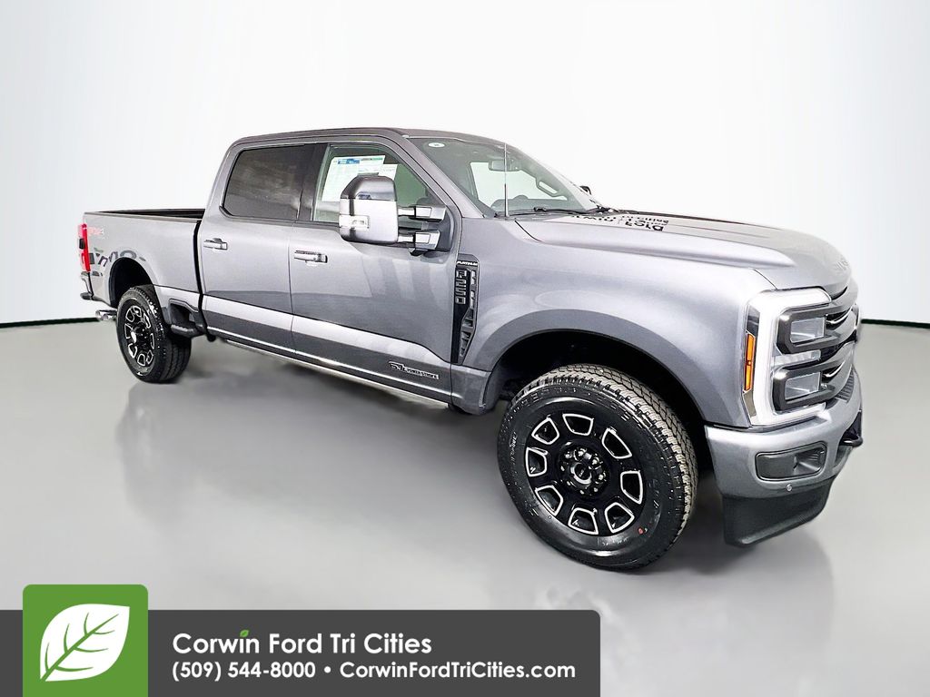 2025 Ford F-250 Super Duty Platinum's photo