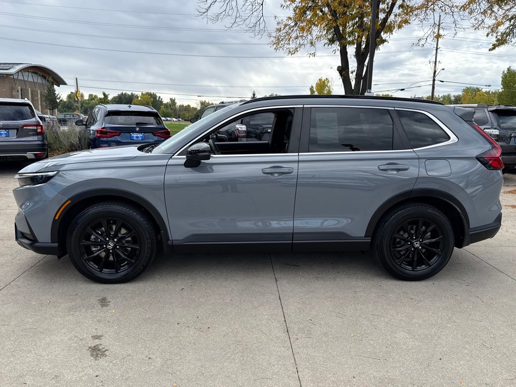 2023 Honda CR-V Hybrid Sport photo 4