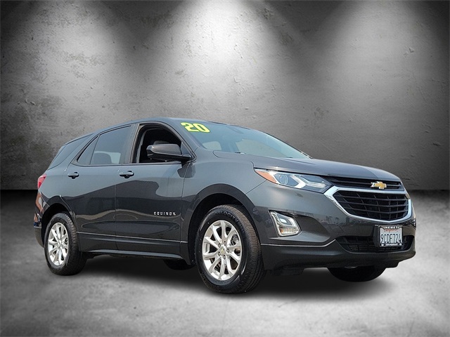 Used 2020 Chevrolet Equinox LS with VIN 2GNAXHEV8L6261558 for sale in Hemet, CA
