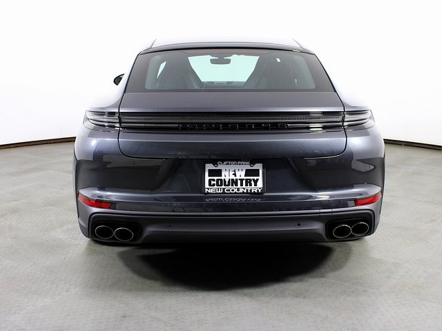 2025 Porsche Panamera 4 photo 6