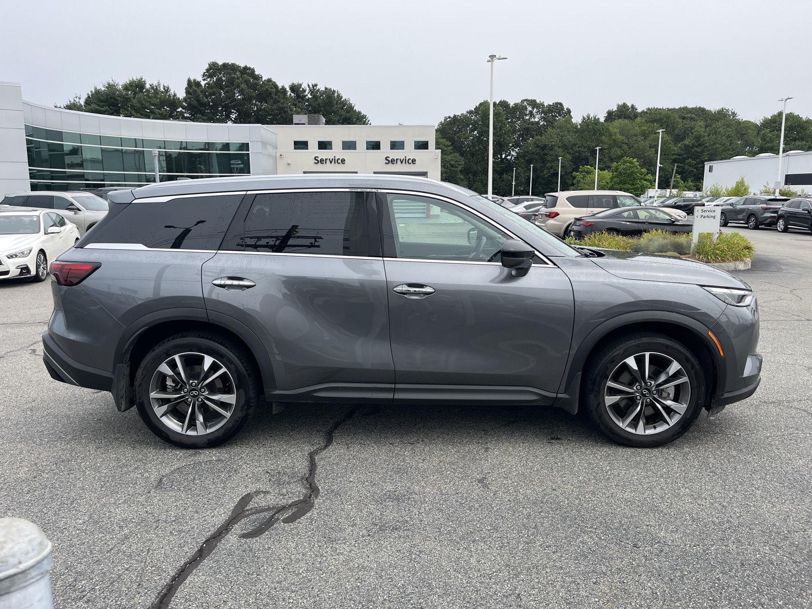 2025 Infiniti QX60 Luxe photo 4