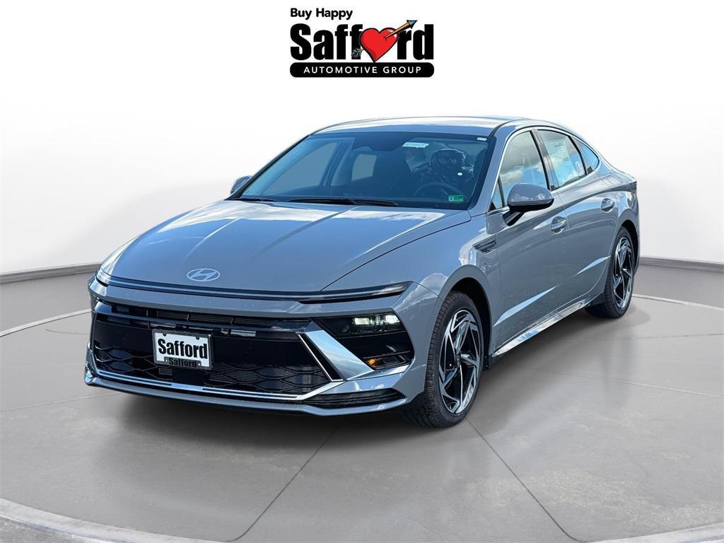 2026 Hyundai Sonata SEL's photo