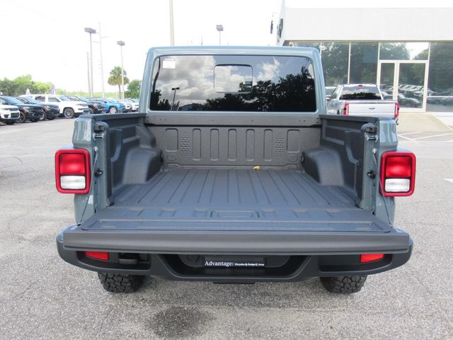 2025 Jeep Gladiator Sport photo 6