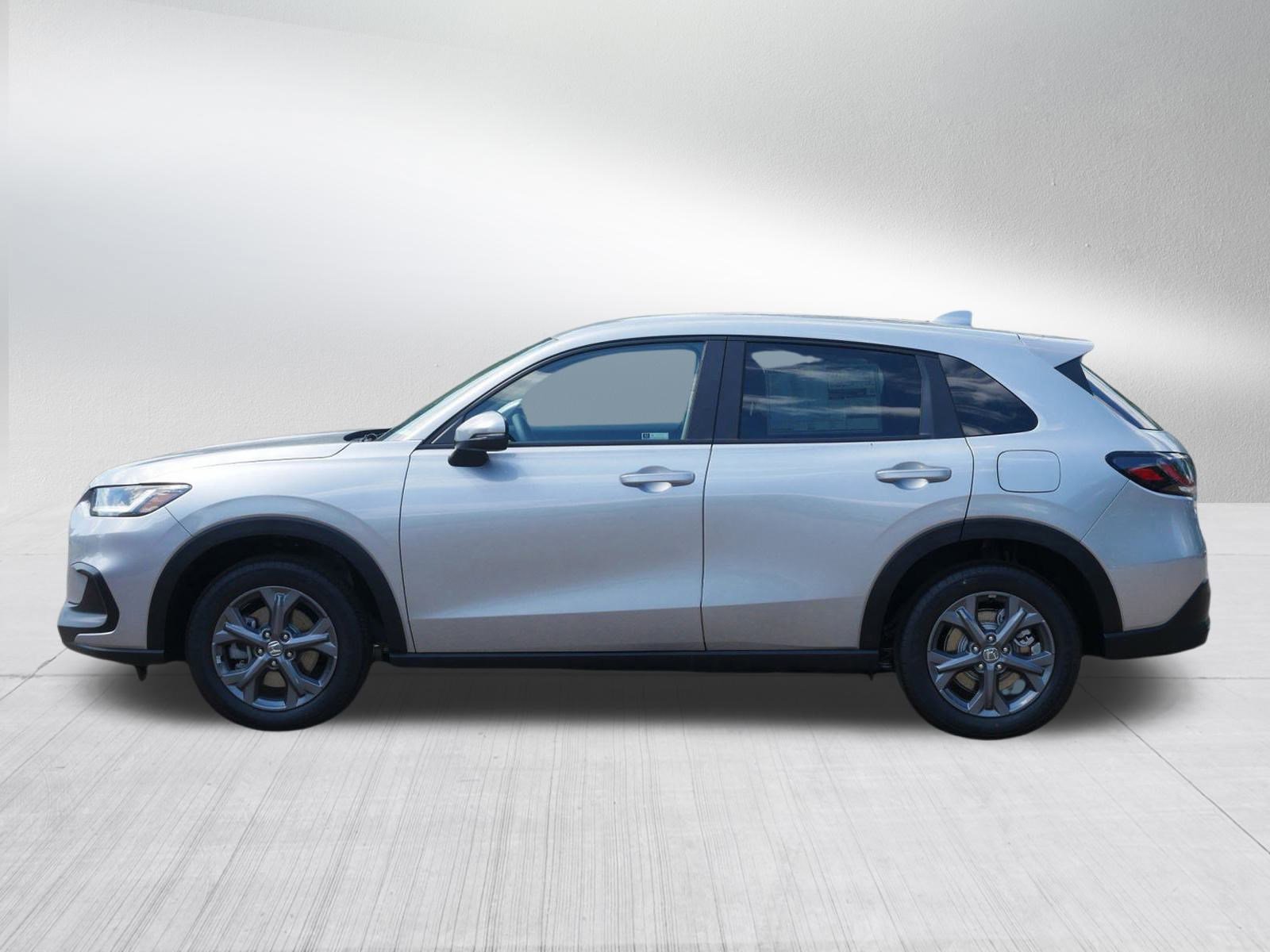 2026 Honda HR-V LX photo 4