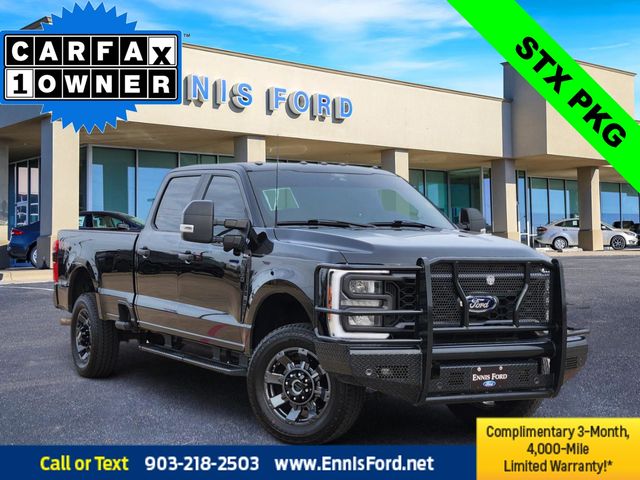 2024 Ford F-350 Super Duty XL's photo