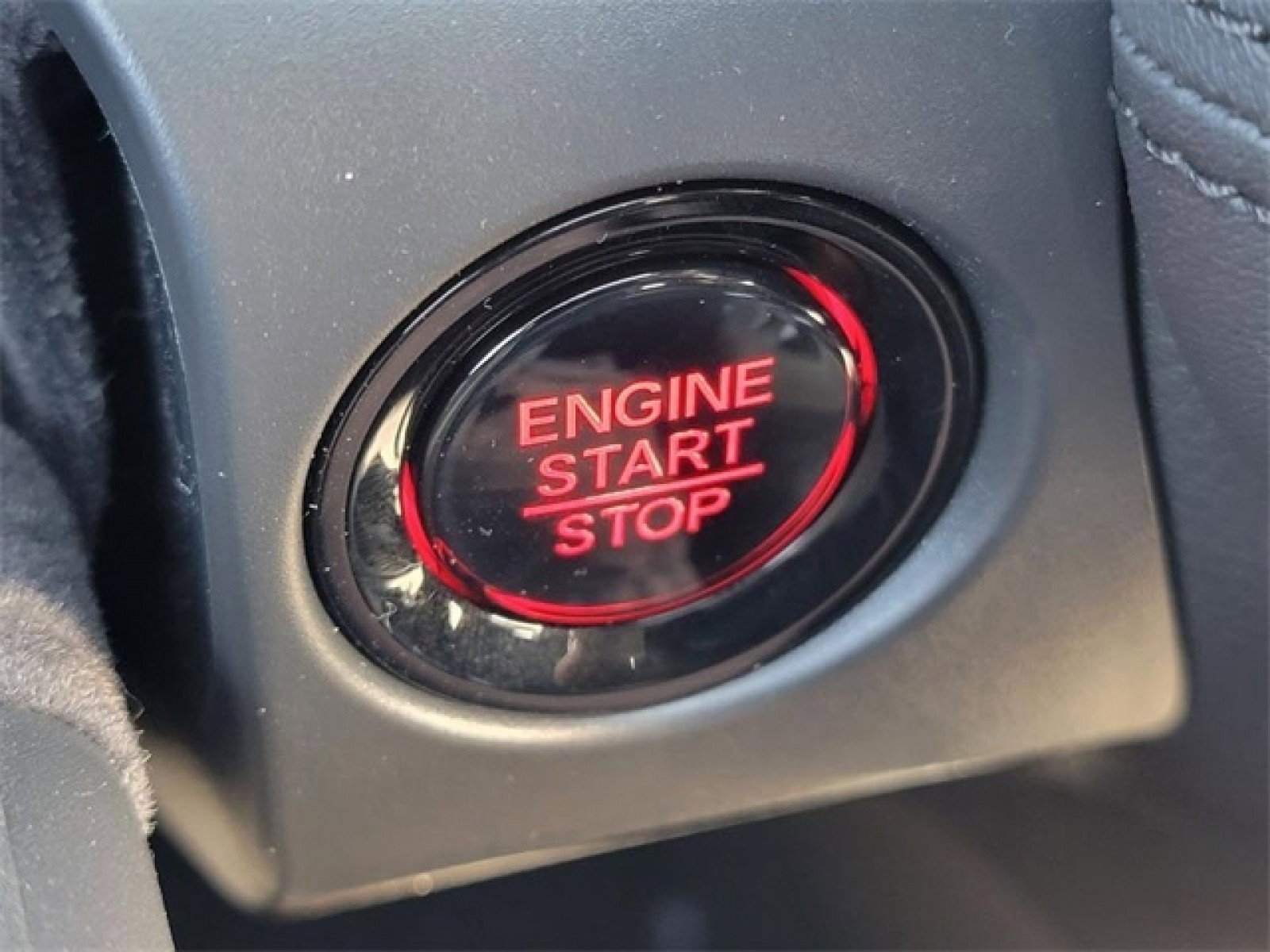 2025 Honda HR-V LX photo 15