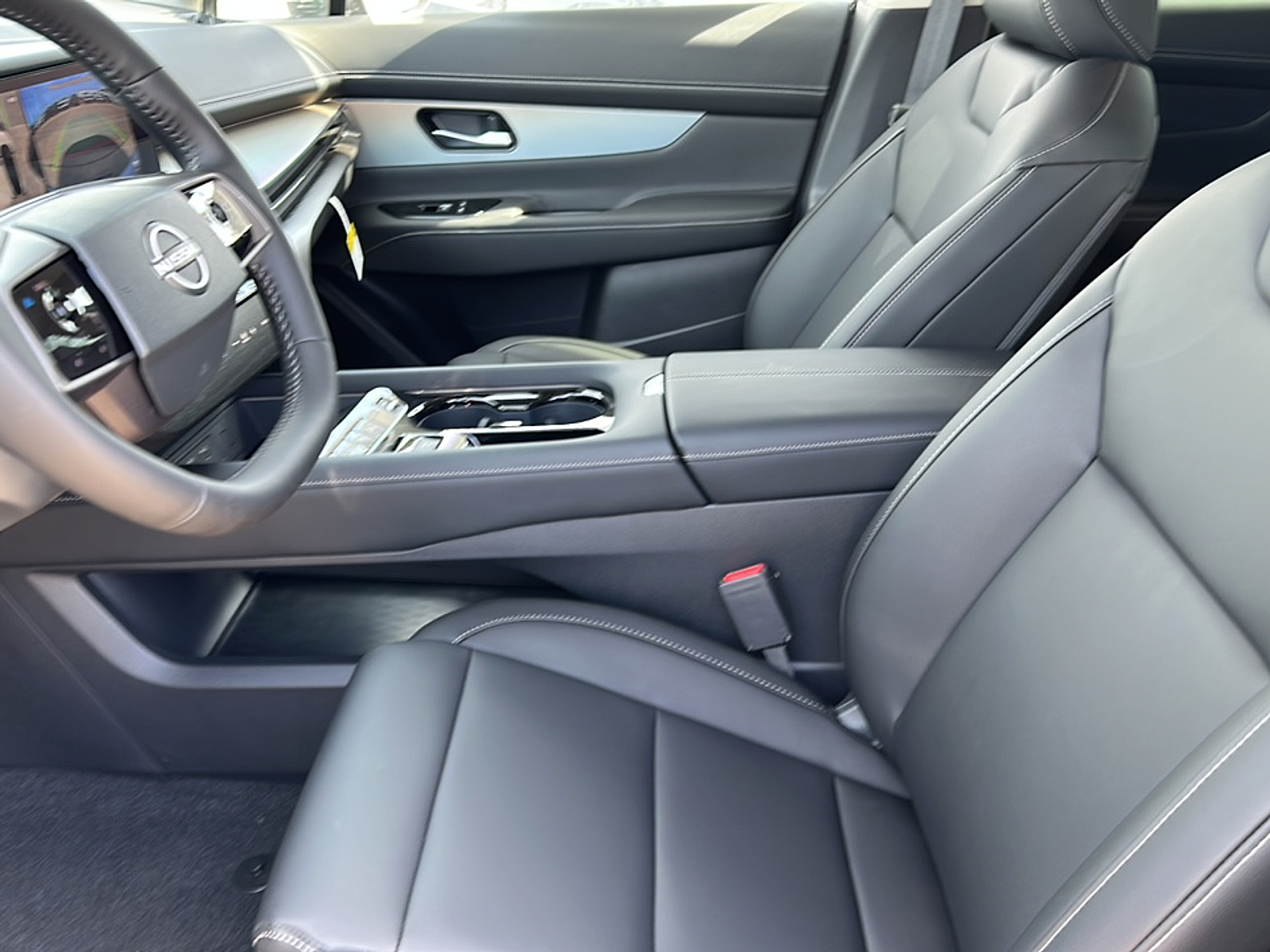 2025 Nissan Murano SL photo 4
