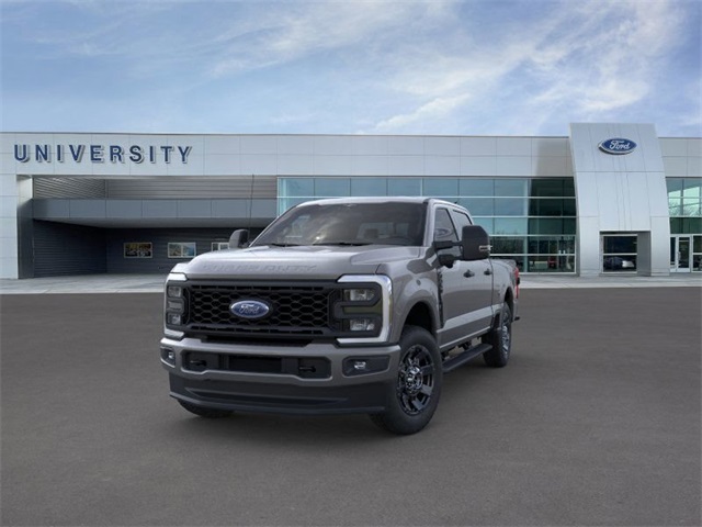 2025 Ford F-350 XL photo 2
