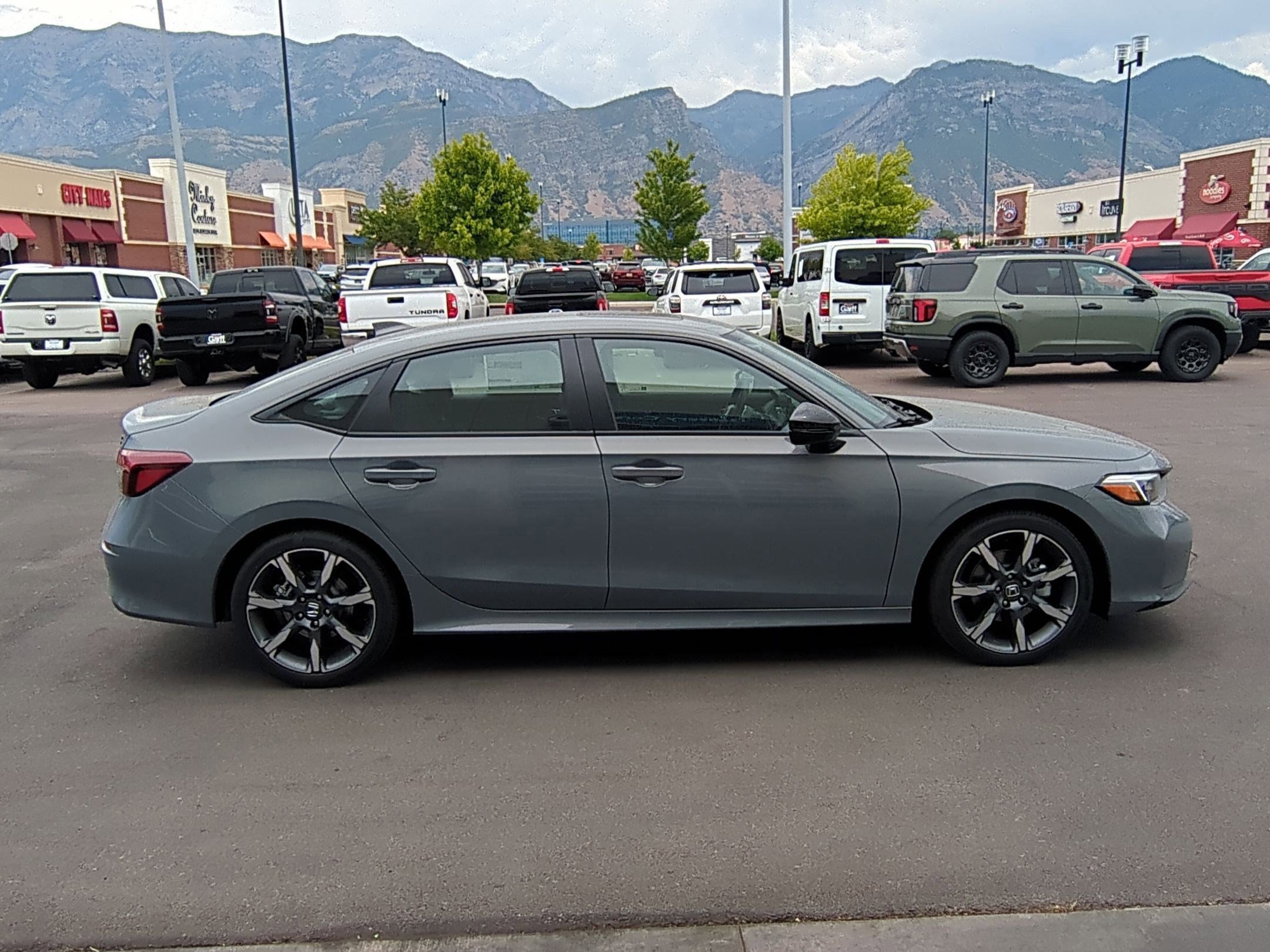 2026 Honda Civic Hybrid Sport Touring photo 2