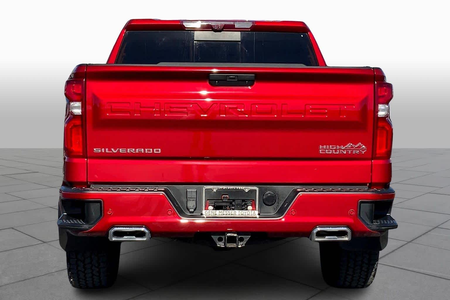 2022 Chevrolet Silverado 1500 High Country photo 4