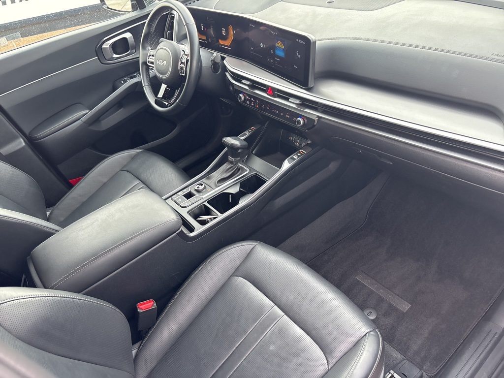 2024 Kia Sorento S photo 18