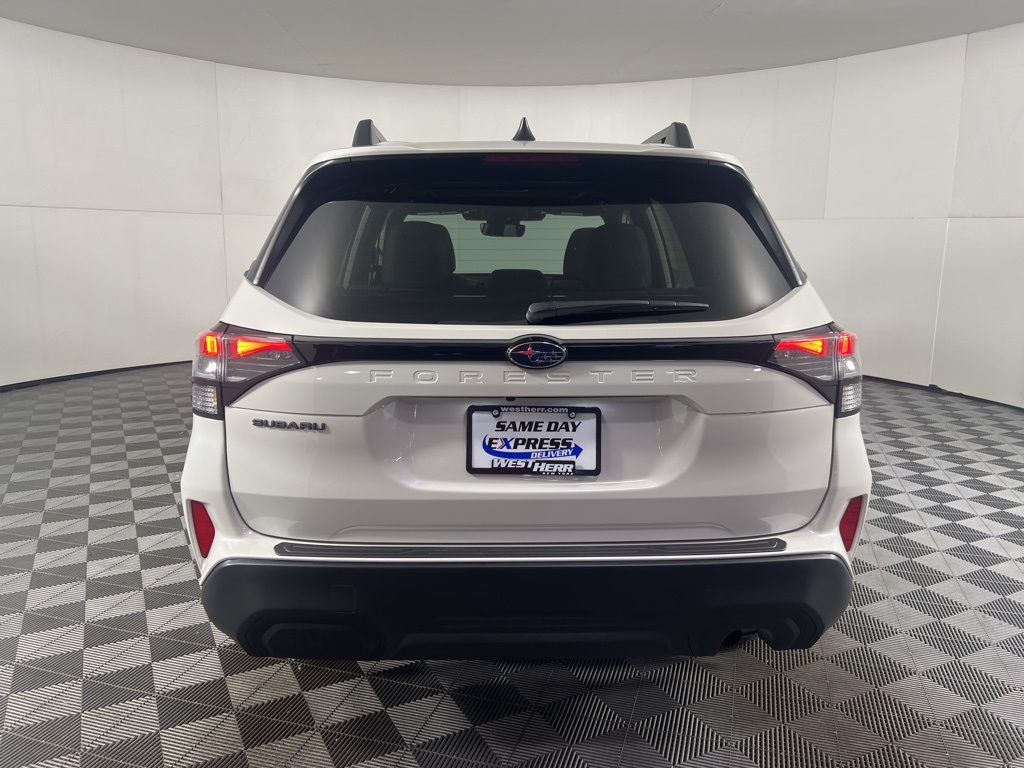 2025 Subaru Forester Premium Base photo 3