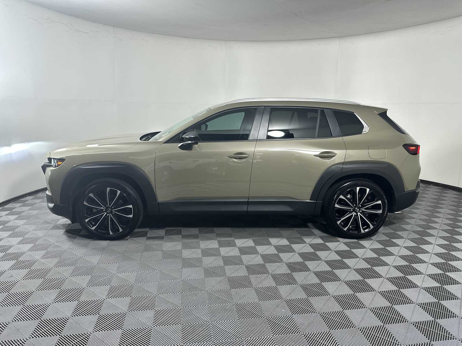 2024 Mazda CX-50 2.5 Turbo photo 4