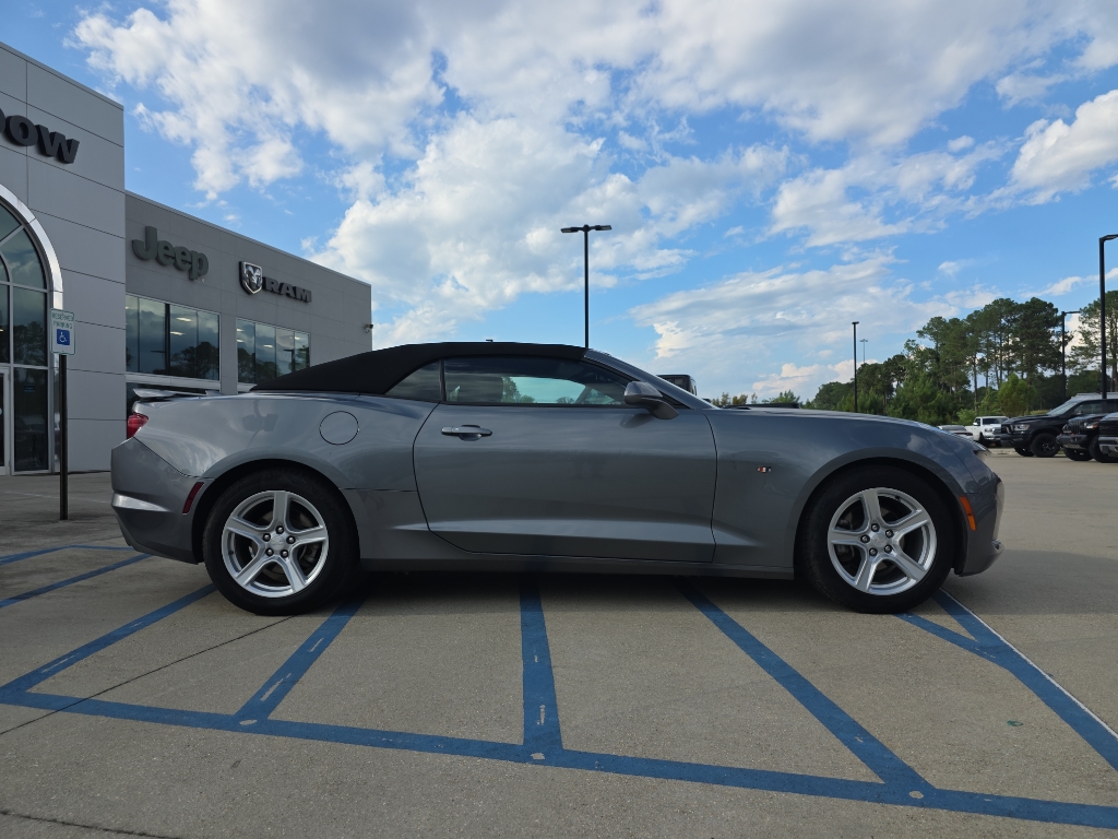 2020 Chevrolet Camaro 1LT photo 10
