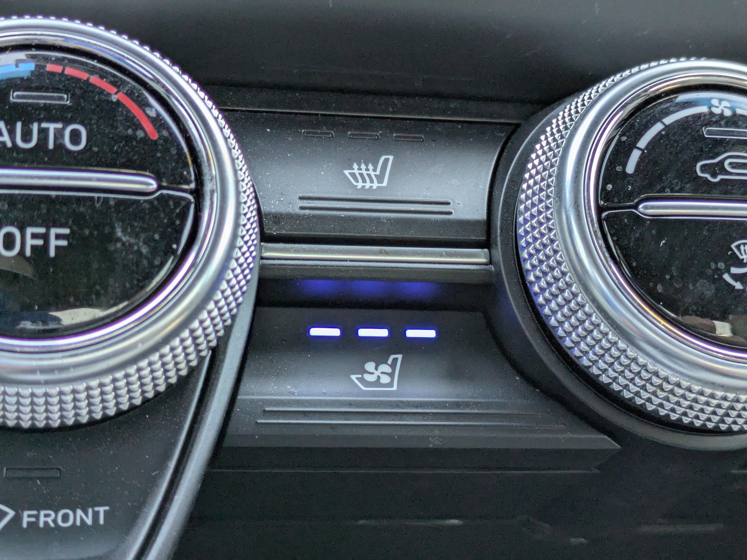 2023 Genesis G70 3.3T photo 26