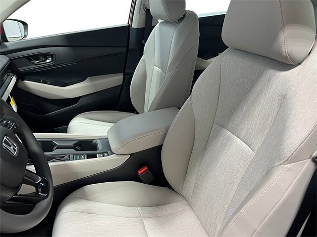 2025 Honda Accord LX photo 2