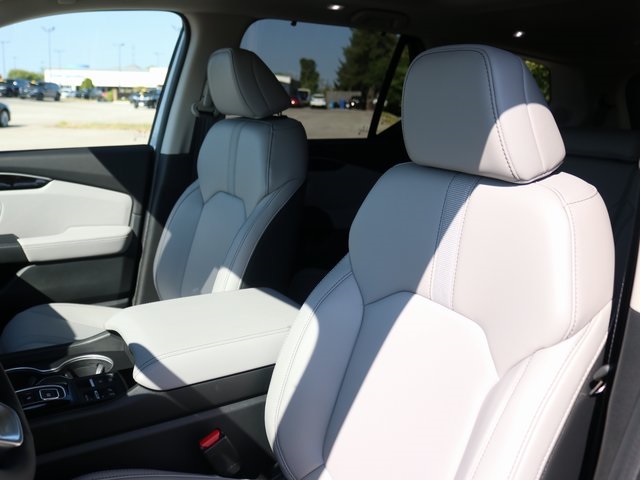 2025 Honda Pilot Touring photo 7