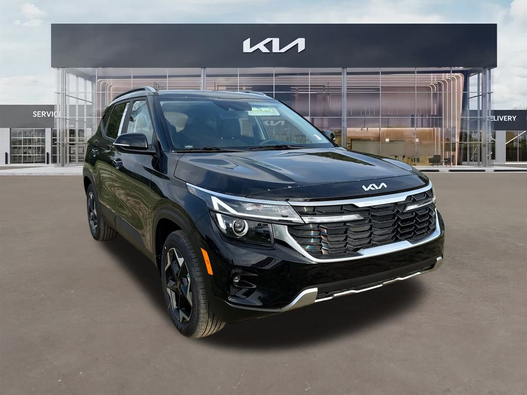 2025 Kia Seltos S's photo