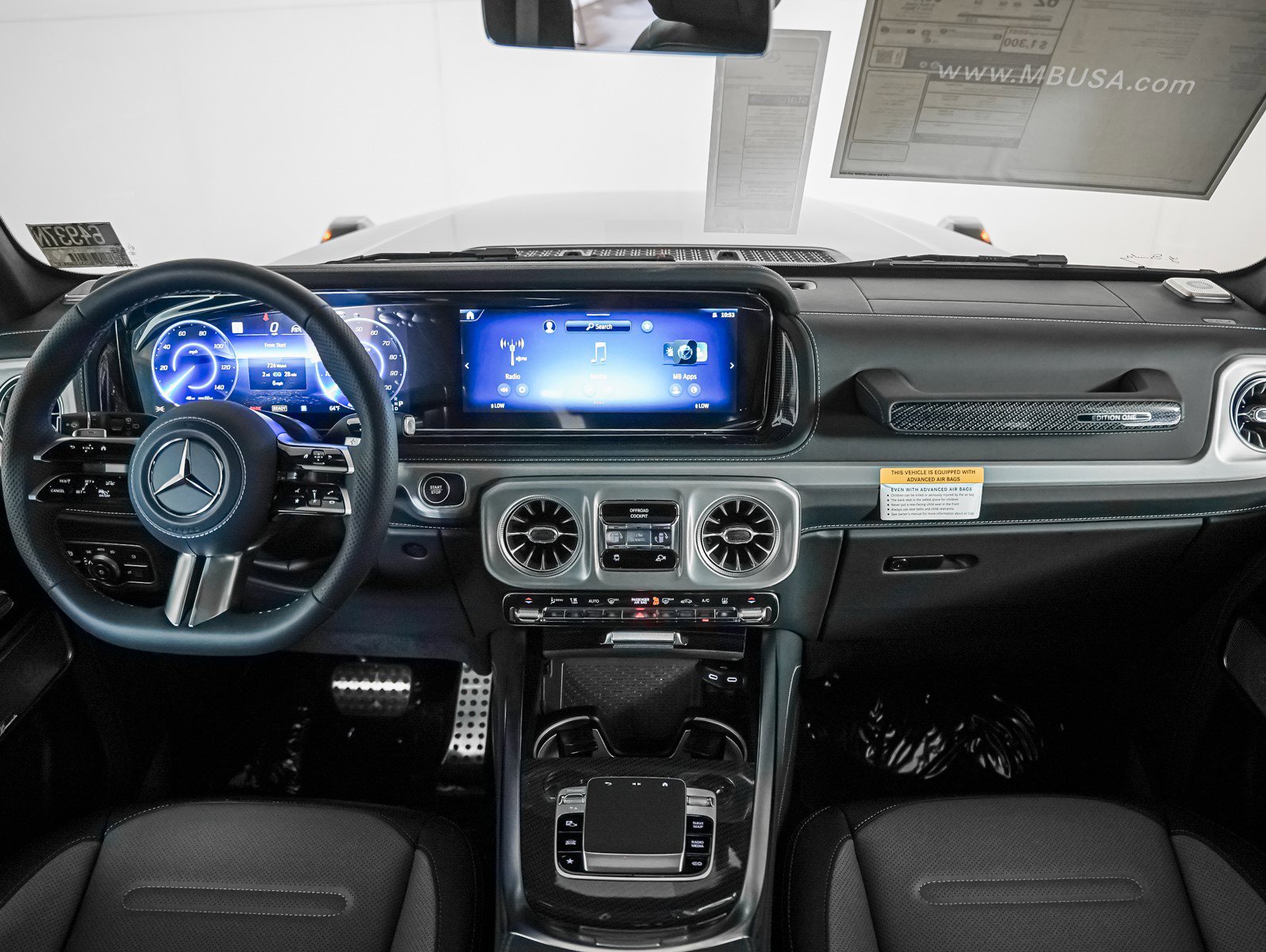 2025 Mercedes Benz G photo 8