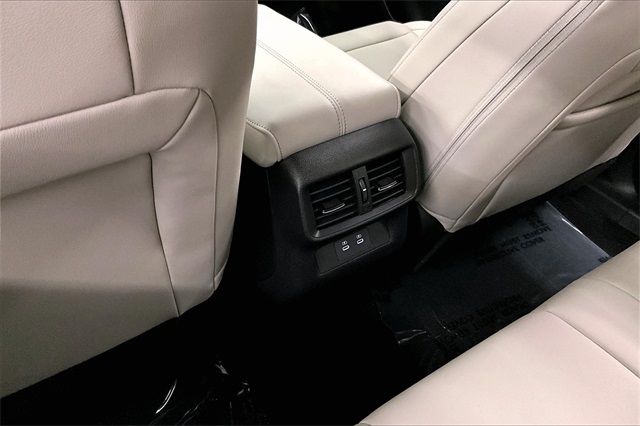 2025 Nissan Murano SV photo 19