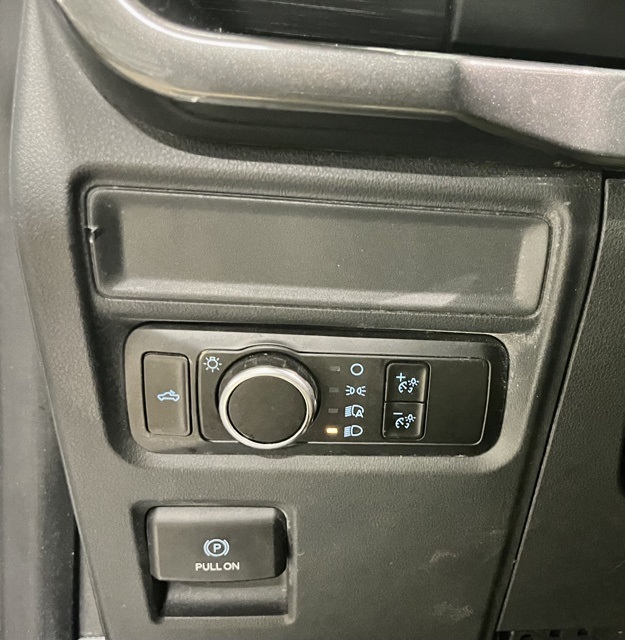 2023 Ford F-150 XL STX photo 19
