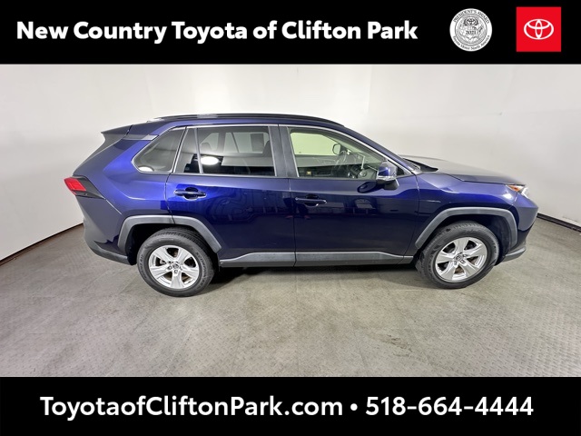 Used 2019 Toyota RAV4 XLE with VIN JTMP1RFV4KD027118 for sale in Mechanicville, NY