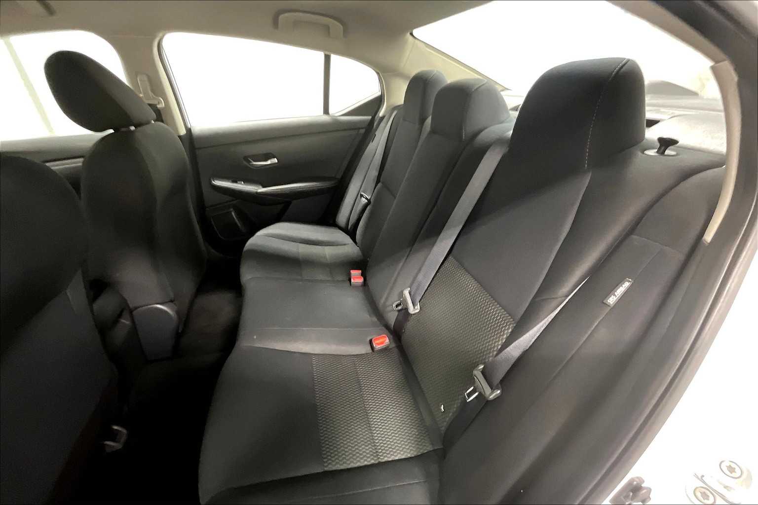 2022 Nissan Sentra S photo 15