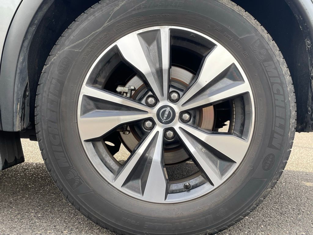 2023 Nissan Murano SV photo 8
